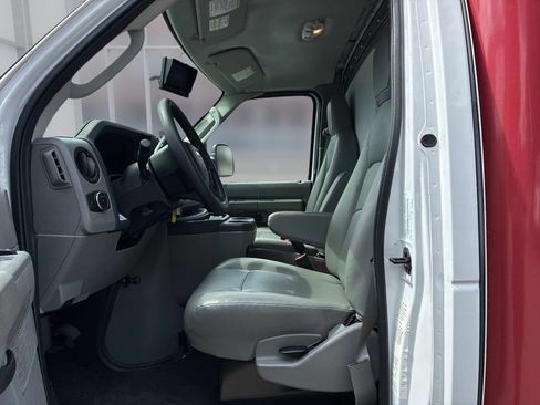 Used 2023 Ford E-350 and Econoline 350 Super Duty w/ Power Windows & Locks Group RWD image 27