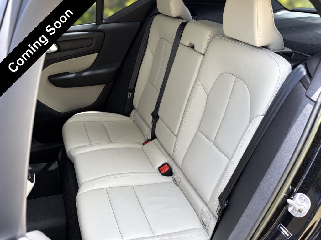 Certified 2023 Volvo XC40 B4 Plus w/ Driver Assist Package FWD image 8