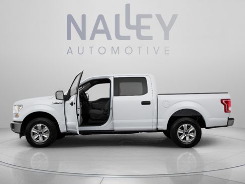 Used 2015 Ford F150 XLT w/ Equipment Group 302A Luxury RWD image 5