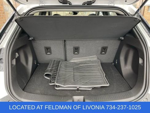 Used 2023 Chevrolet Bolt EUV Premier w/ Sun & Sound Package image 27