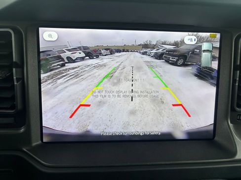 New 2025 Ford Bronco Badlands image 12