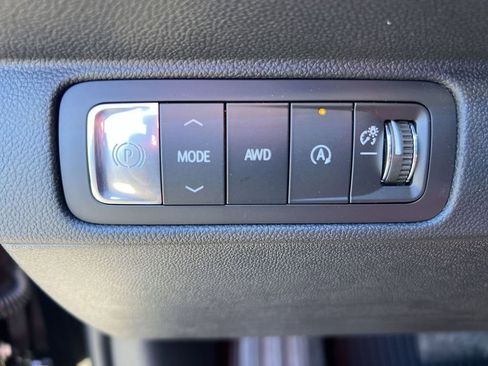 New 2026 Chevrolet Traverse RS w/ LPO, Floor Liner Package image 17