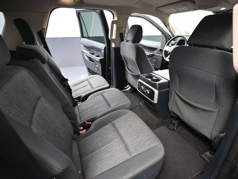 Used 2022 Ford Expedition XLT AWD/4WD image 46