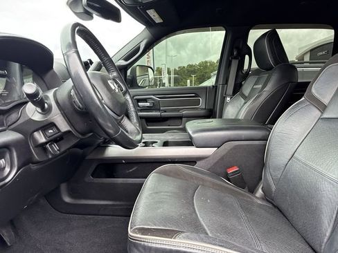 Used 2022 RAM 3500 Laramie w/ Max Tow Package AWD/4WD image 10