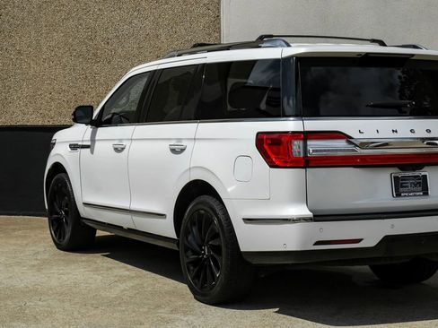 Used 2020 Lincoln Navigator Black Label w/ Cargo Convenience Package AWD/4WD image 13