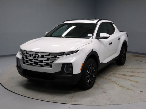 Used 2024 Hyundai Santa Cruz SEL w/ Activity Package AWD/4WD image 8