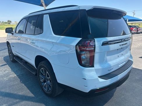 Used 2024 Chevrolet Tahoe Z71 w/ Luxury Package image 5