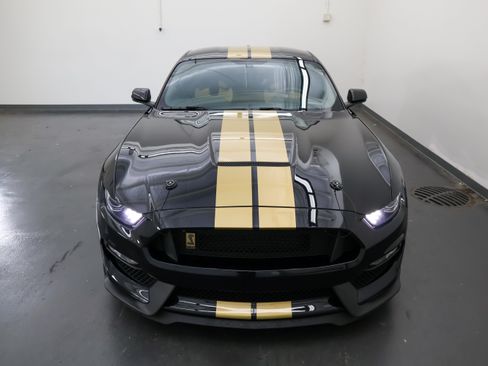 Used 2018 Ford Mustang Shelby GT350 w/ Electronics Package RWD image 9