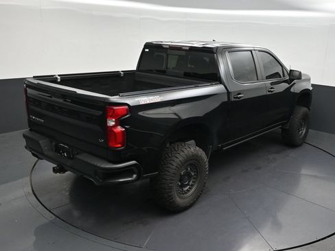 Used 2019 Chevrolet Silverado 1500 LT Trail Boss AWD/4WD image 19