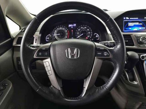 Used 2017 Honda Odyssey EX-L image 18