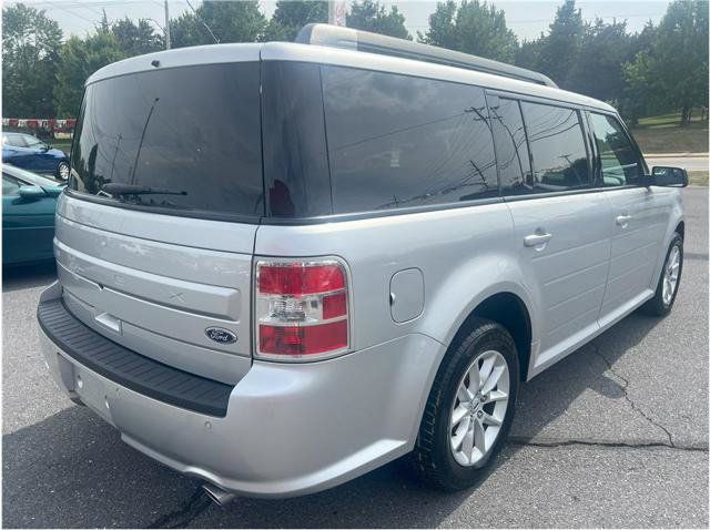 Used 2019 Ford Flex SE FWD image 13