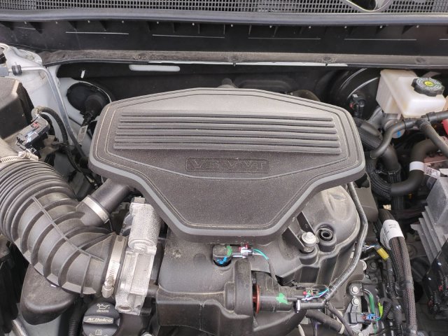 Used 2025 Chevrolet Blazer LT w/ Sound & Technology Package AWD/4WD image 33