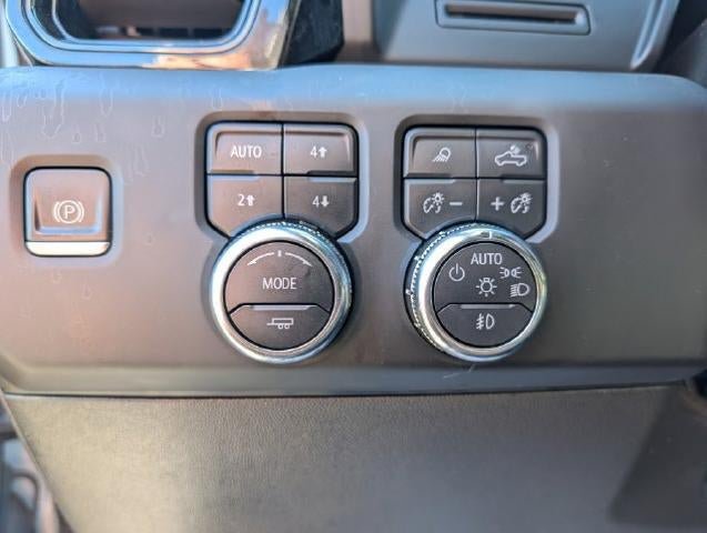 Used 2024 GMC Sierra 2500 AT4 w/ Max Trailering Package AWD/4WD image 24