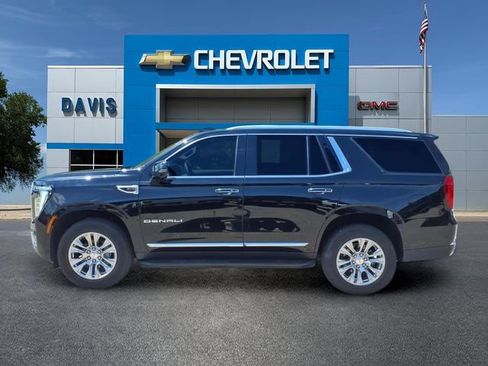 Used 2025 GMC Yukon Denali AWD/4WD image 6