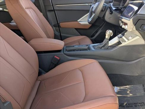 Certified 2025 Audi Q3 2.0T Premium w/ Convenience Package image 17