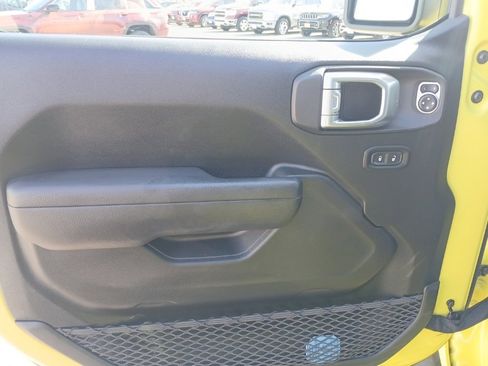 Certified 2023 Jeep Wrangler Sport S image 21