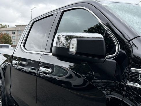 Certified 2025 GMC Sierra 1500 SLT image 66