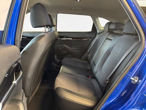Certified 2025 Kia Seltos S AWD/4WD image 24