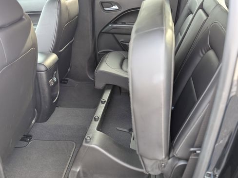 Used 2022 Chevrolet Colorado ZR2 image 41