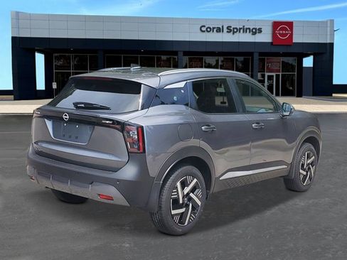 New 2026 Nissan Kicks SV w/ SV Premium Package image 5