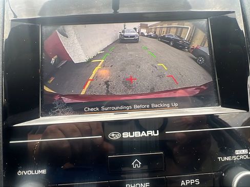 Used 2017 Subaru Impreza 2.0i Premium image 21