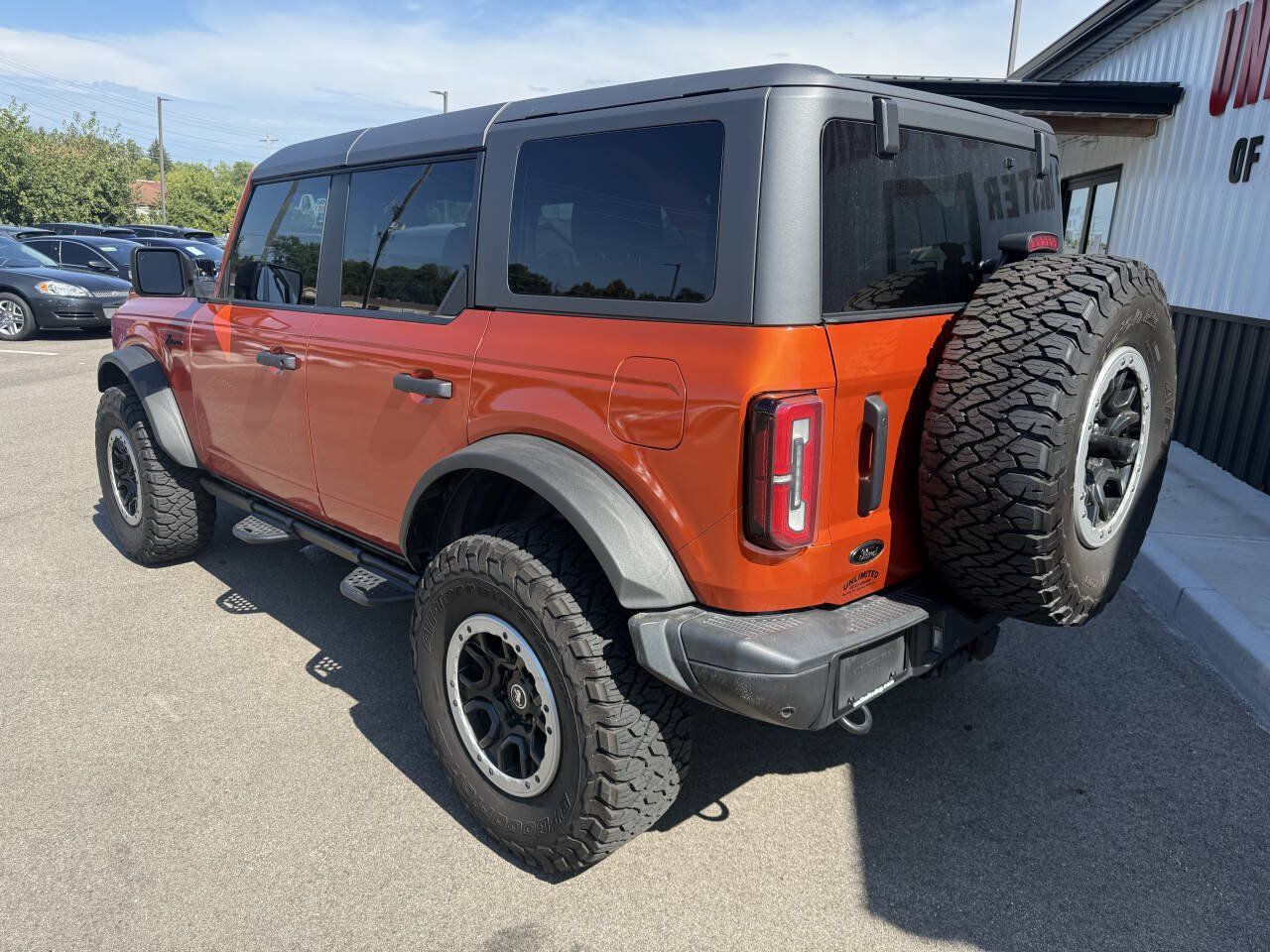 Used 2023 Ford Bronco Badlands AWD/4WD image 9