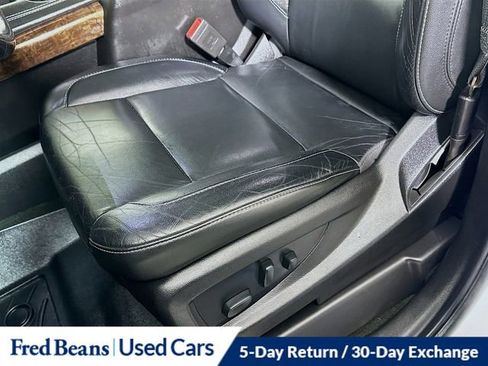 Used 2018 Chevrolet Tahoe LT image 21