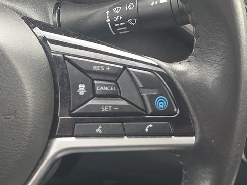 Used 2024 Nissan Altima 2.5 SV w/ SV Premium Package FWD image 33