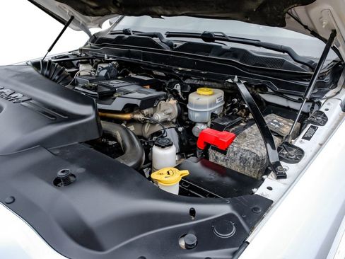 Used 2020 RAM 3500 Laramie image 58