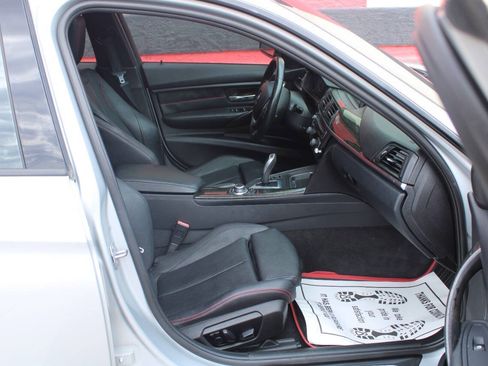 Used 2013 BMW 335i Sedan RWD image 11