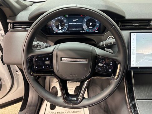 New 2026 Land Rover Range Rover Velar S image 18