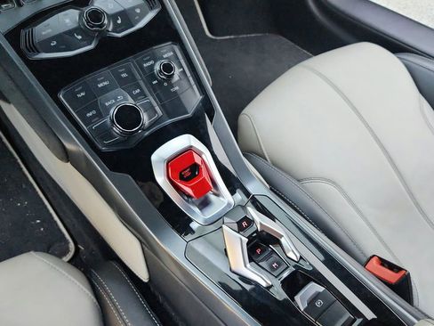 Used 2015 Lamborghini Huracan LP 610-4 image 65