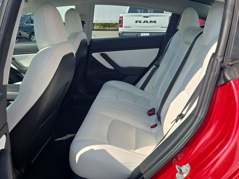 Used 2018 Tesla Model 3 Long Range AWD/4WD image 14