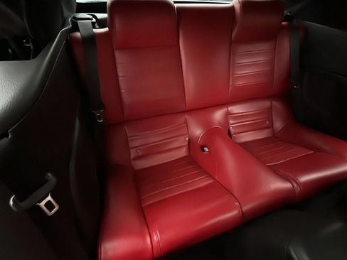 Used 2006 Ford Mustang GT Premium RWD image 22