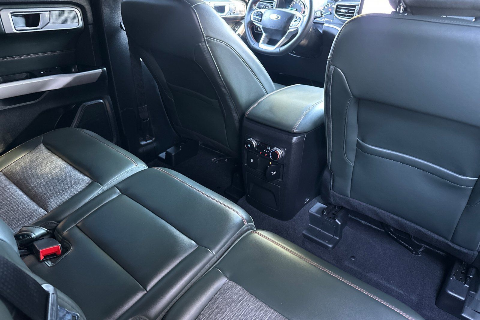 Used 2023 Ford Explorer Timberline w/ Timberline Technology Package AWD/4WD image 18