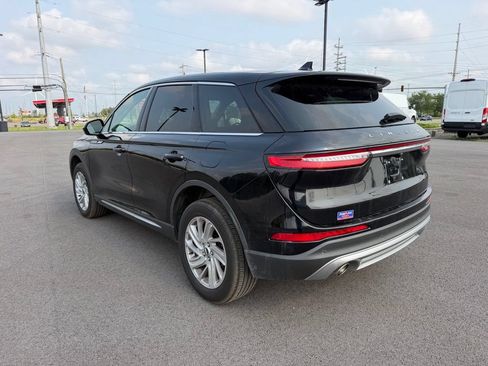 Used 2025 Lincoln Corsair AWD image 7