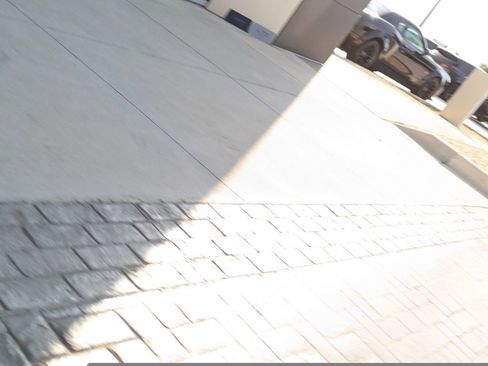 New 2026 Land Rover Range Rover Long Wheelbase SE image 15