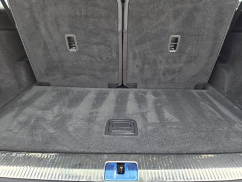 Used 2021 Audi Q7 3.0T Premium Plus image 32