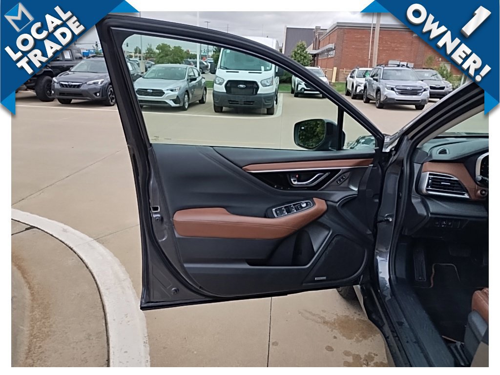 Used 2020 Subaru Outback Touring AWD/4WD image 12