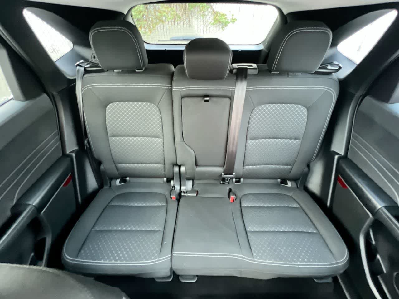Used 2025 Ford Escape Active AWD/4WD image 23
