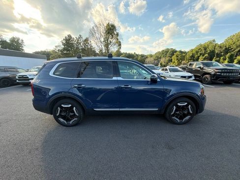 Used 2024 Kia Telluride S w/ S Sunroof Package AWD/4WD image 4