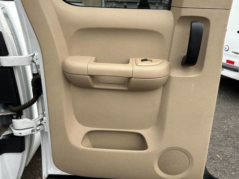 Used 2009 Chevrolet Silverado 1500 LTZ w/ LTZ Plus Package image 12