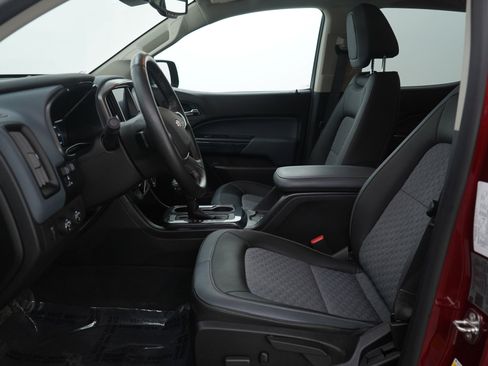 Used 2021 Chevrolet Colorado Z71 w/ Safety Package image 15