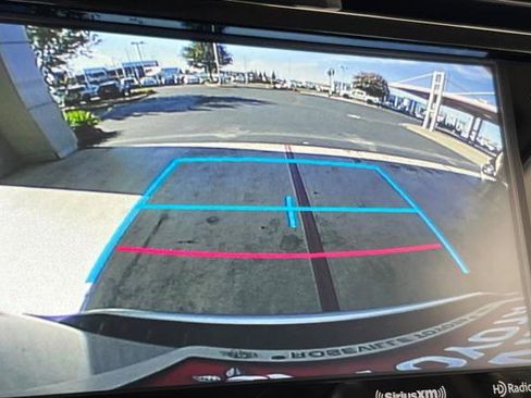 Certified 2024 Toyota 4Runner TRD Off-Road image 21