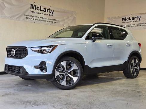 New 2026 Volvo XC40 B5 Plus w/ Protection Package Premier AWD/4WD image 7