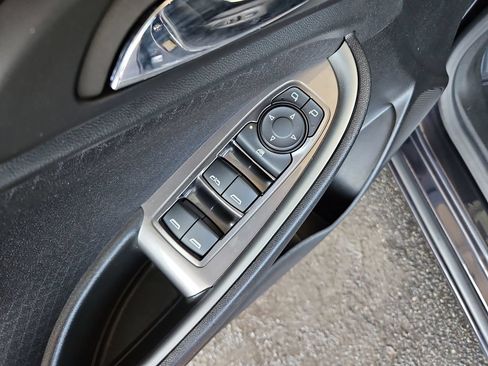Used 2023 Chevrolet Malibu LT FWD image 24