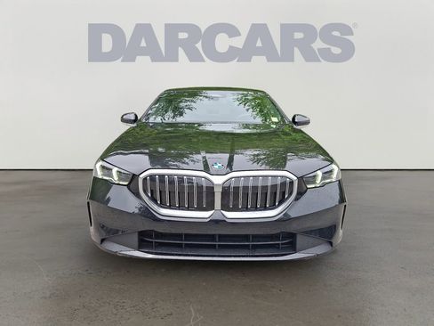 Used 2026 BMW 530i xDrive AWD/4WD image 2