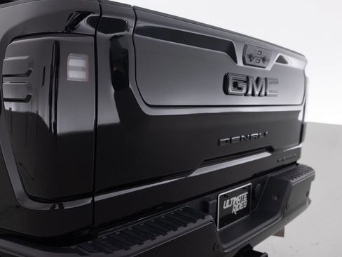 Used 2025 GMC Sierra 2500 Denali w/ Denali Reserve Package AWD/4WD image 16
