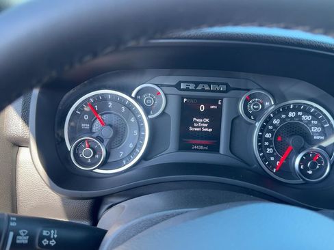 Used 2026 RAM 2500 Big Horn AWD/4WD image 16