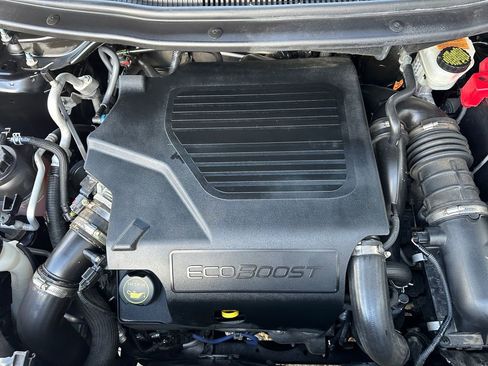 Used 2017 Ford Explorer Platinum image 20